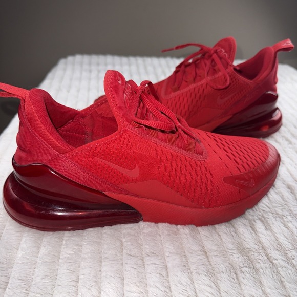 nike airmax 270 university red